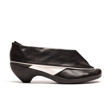 Hot Sale SS25_25 ORIGAMI Spectator | Leather Slip On In Stock