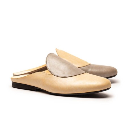 Hot Sale SS25_ CUDDY Dot Oyster |  Leather Mules New Release