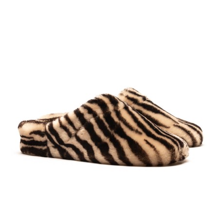 Hot Sale SLIPPERS | Print Shearling Latest Edition